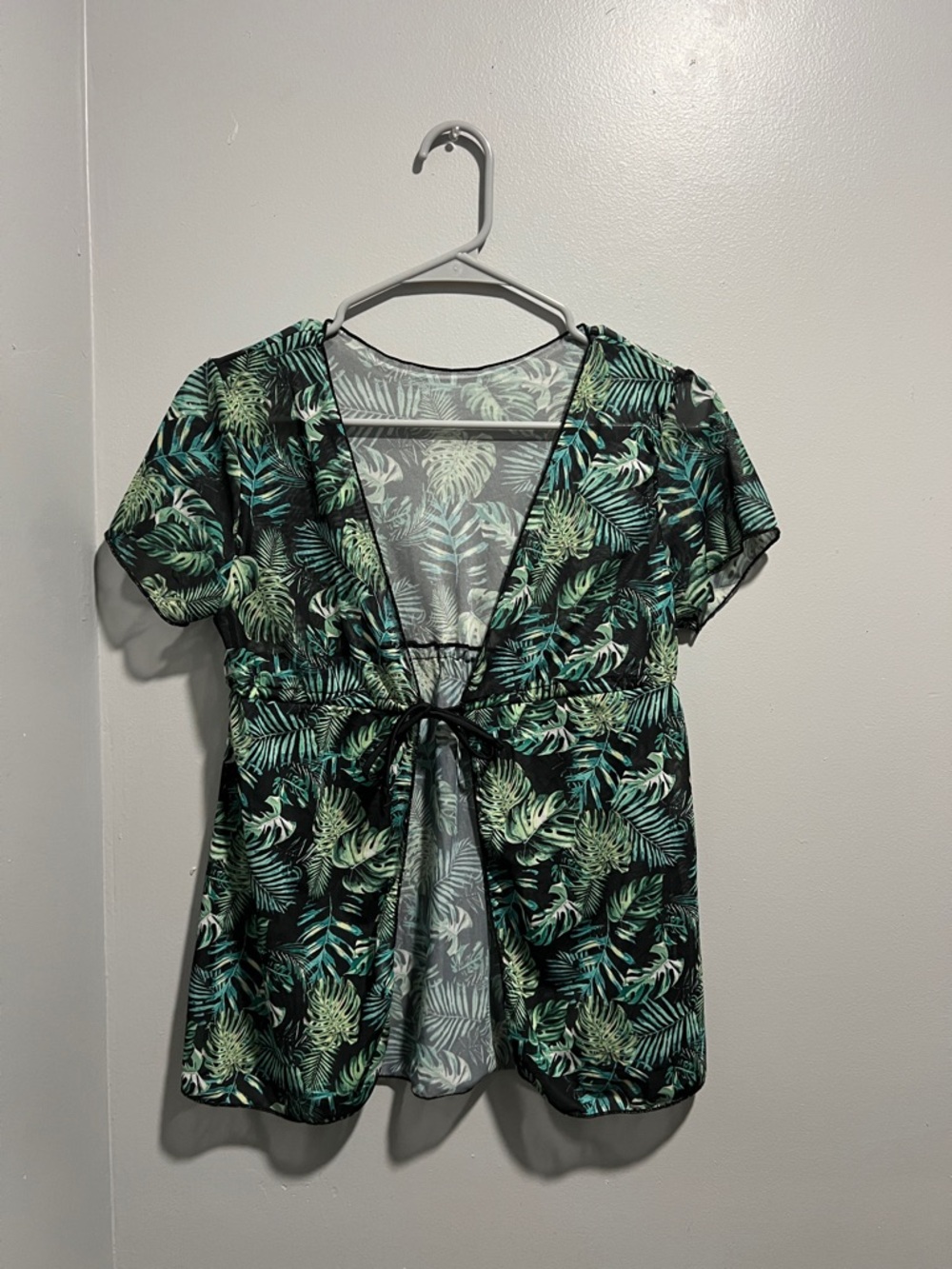Tropical Leaf Tie-Front Top